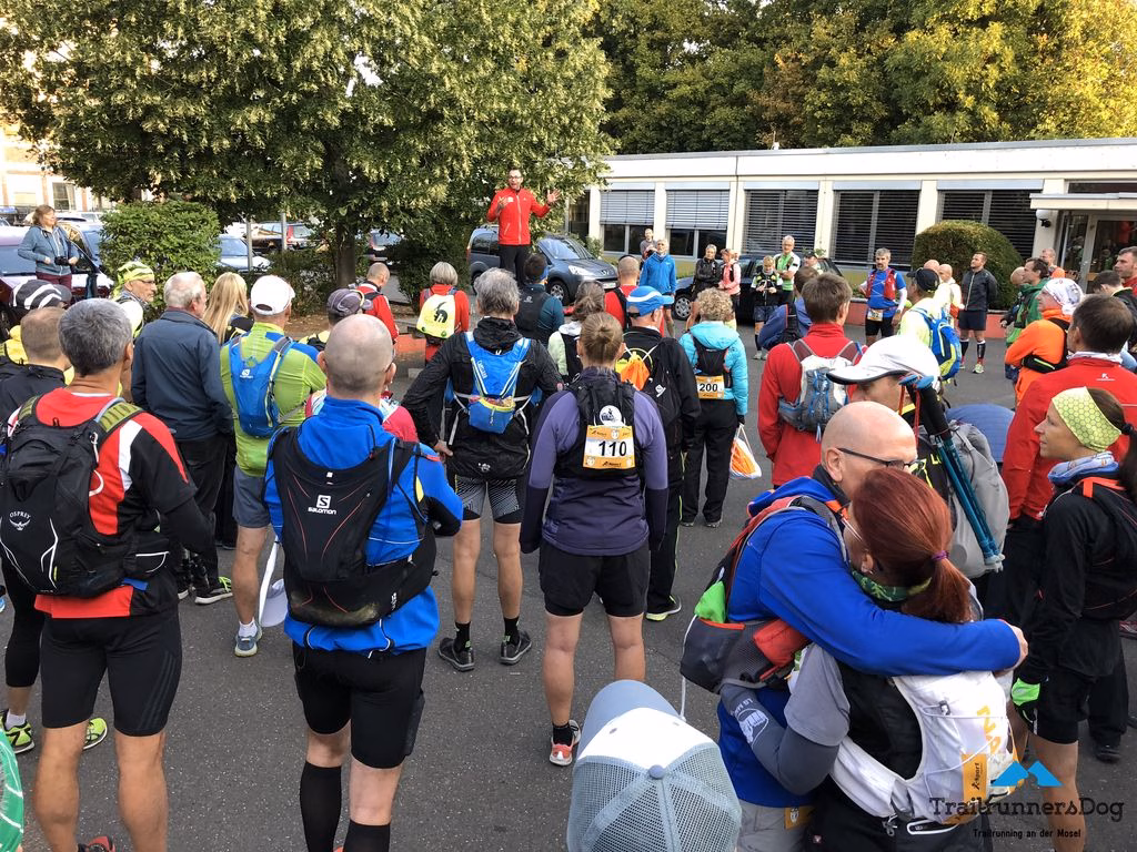 Wartezeit mit Kaffee und Gebäck vor dem Start des SoNUT