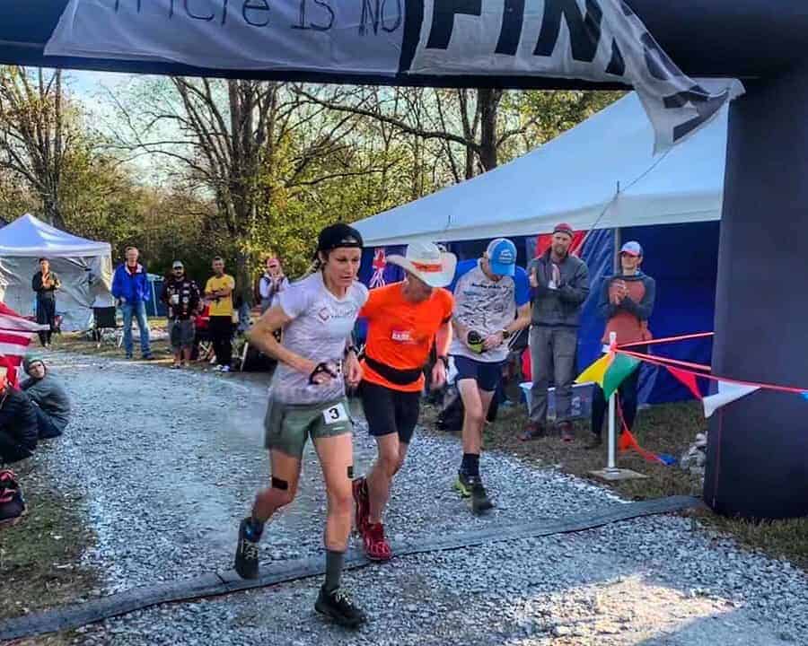 Maggie Guterl gewinnt den Big Dog's Backyard Ultra TrailRunnersDog